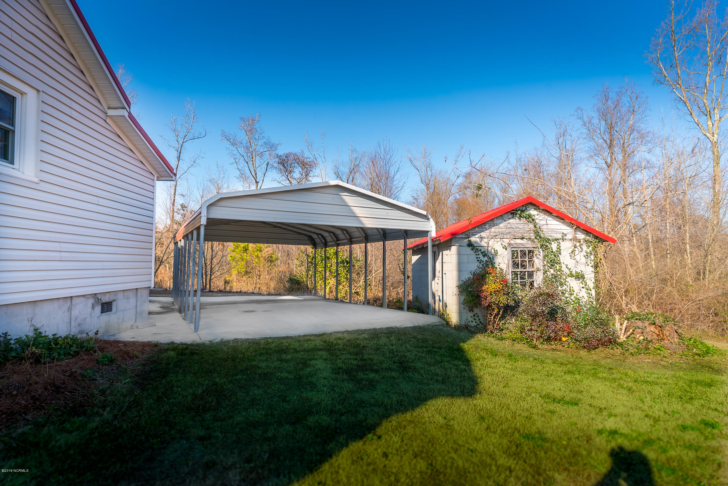 79 Mill Road Washington, NC 27889 - Photo 40 of 40 Carport