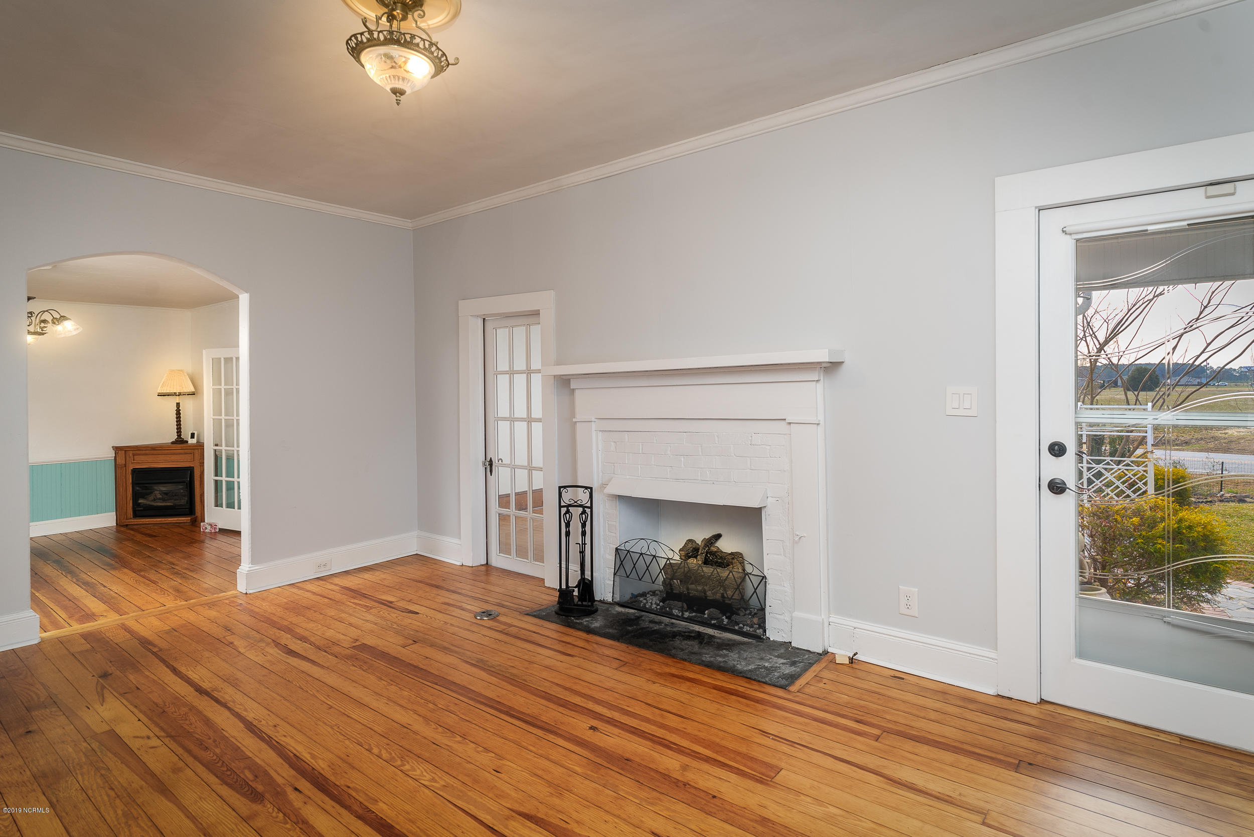 79 Mill Road Washington, NC 27889 - Photo 8 of 40 Fireplaces