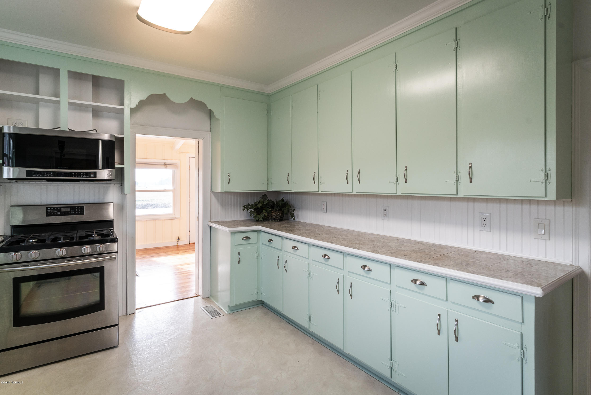 79 Mill Road Washington, NC 27889 - Photo 10 of 40 Kitchen