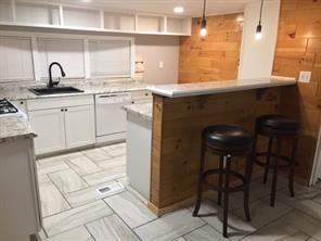 120 Overland Court Azle, TX 76020 - Photo 4 of 12