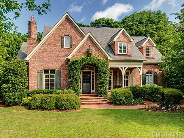 2116 Harris Road Charlotte, NC 28211 - Photo 1 of 16 Gallery Image 1