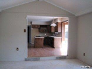 645 Campus Road Rochester, MI 48309 - Photo 4 of 12 IMG_1471