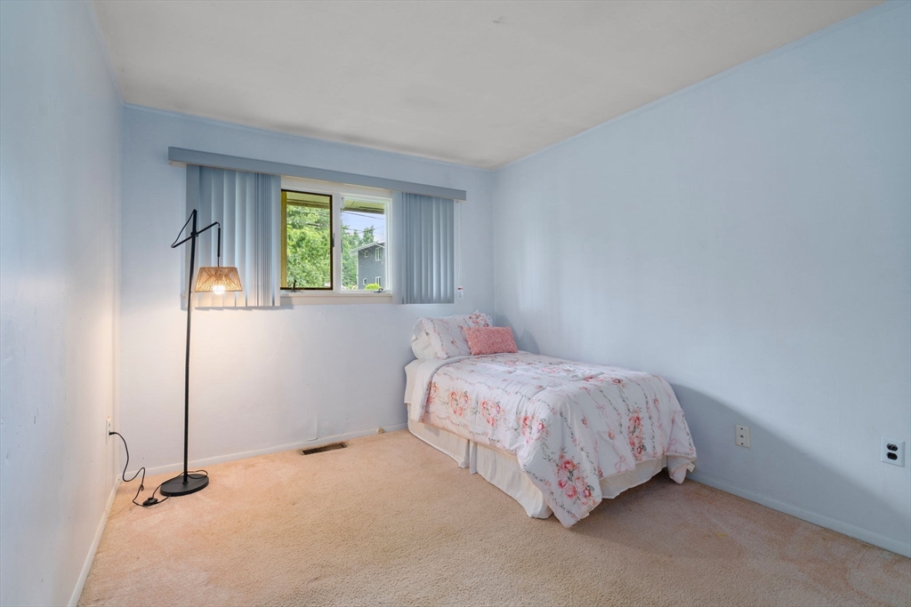 11 St Marys Road Burlington, MA 01803 - Photo 19 of 25 Gallery Image 19