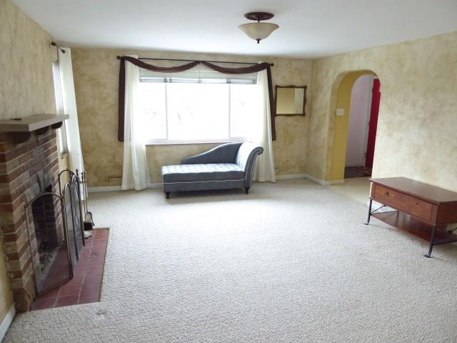6567 Old Rte 8 North Valencia, PA 16059 - Photo 6 of 24 Living Room - would make a great formal dining room
