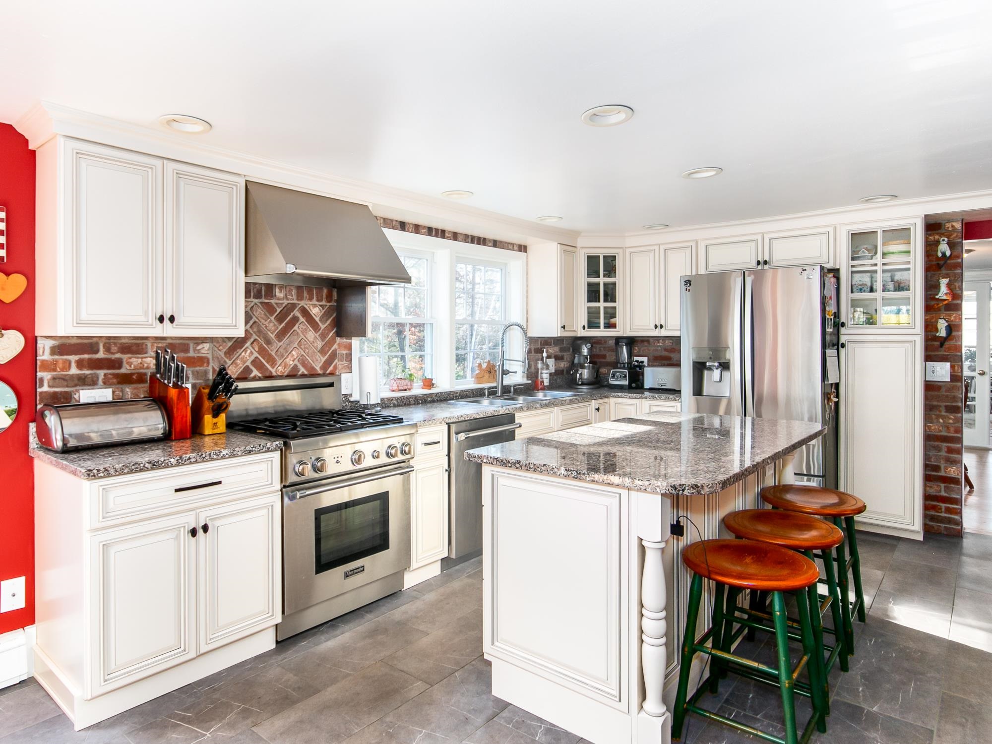 30 Pond Parish Road Amherst, NH 03031 - Photo 12 of 40