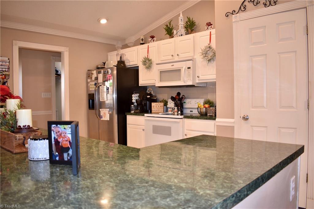 278 Ridge Drive Lexington, NC 27295 - Photo 11 of 48 Gallery Image 11