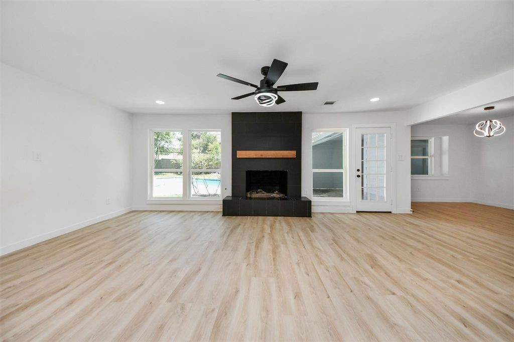 15302 Walters Road Houston, TX 77068 - Photo 11 of 34