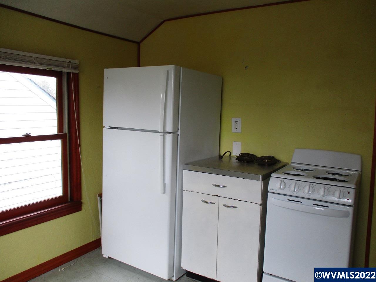 719 Southwest 4th Street Corvallis, OR 97333 - Photo 10 of 29