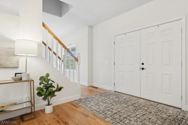 $745,000 | 4 Sterling Drive, Wantage, NJ 07461