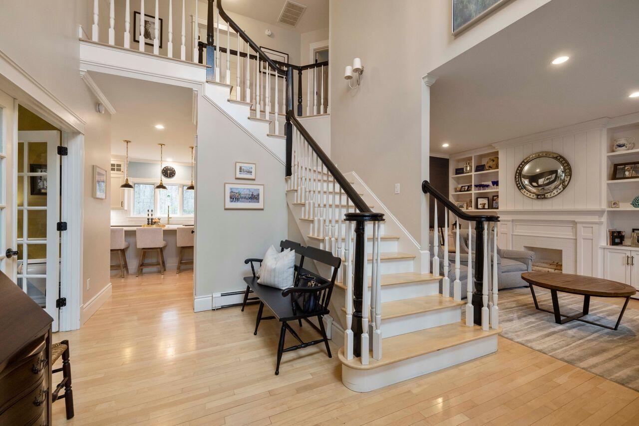 18 Ledgewater Drive Kennebunk, ME 04043 - Photo 25 of 49 Foyer