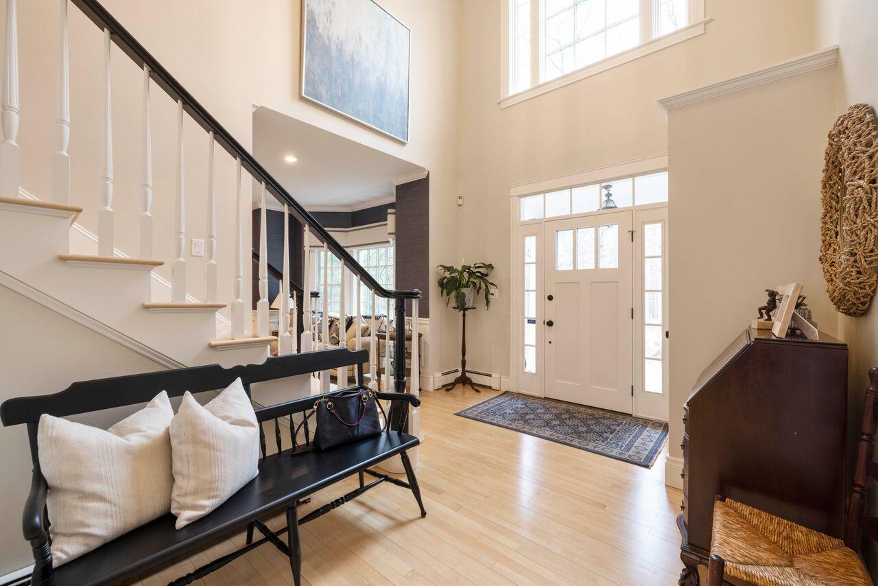 18 Ledgewater Drive Kennebunk, ME 04043 - Photo 26 of 49 Foyer