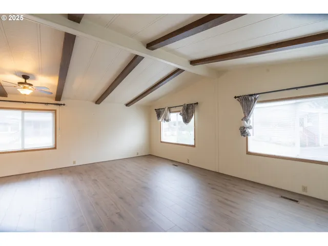 $74,000 | 1200 East Central Avenue, Unit 62, Sutherlin, OR 97479