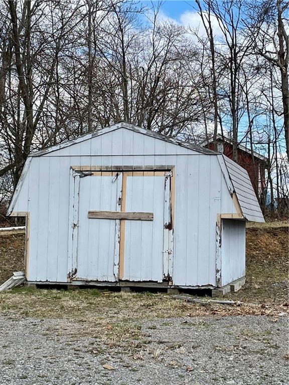 1783 Locust Road Franklin Park, PA 15143 - Photo 21 of 25 Gallery Image 21