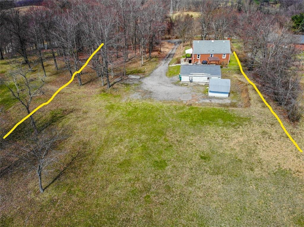 1783 Locust Road Franklin Park, PA 15143 - Photo 5 of 25 Gallery Image 5