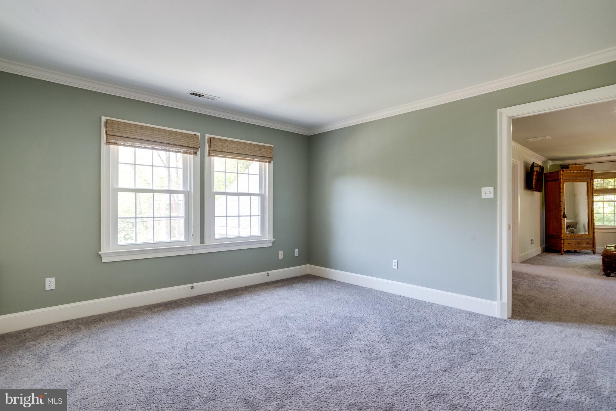 1017 Turkey Run Road McLean, VA 22101 - Photo 20 of 57 Sitting Room off Primary Bedroom