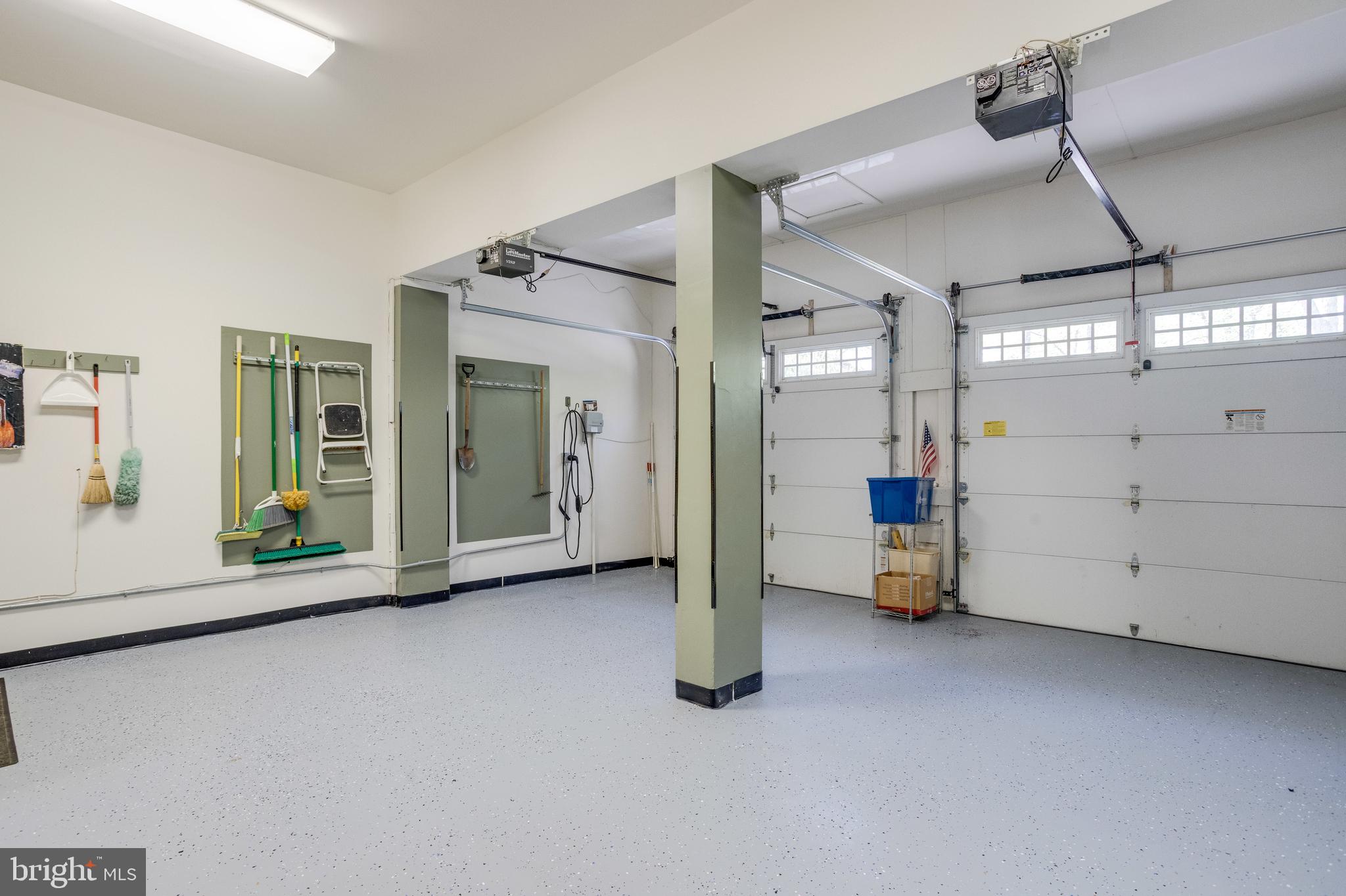 1017 Turkey Run Road McLean, VA 22101 - Photo 45 of 57 Garage