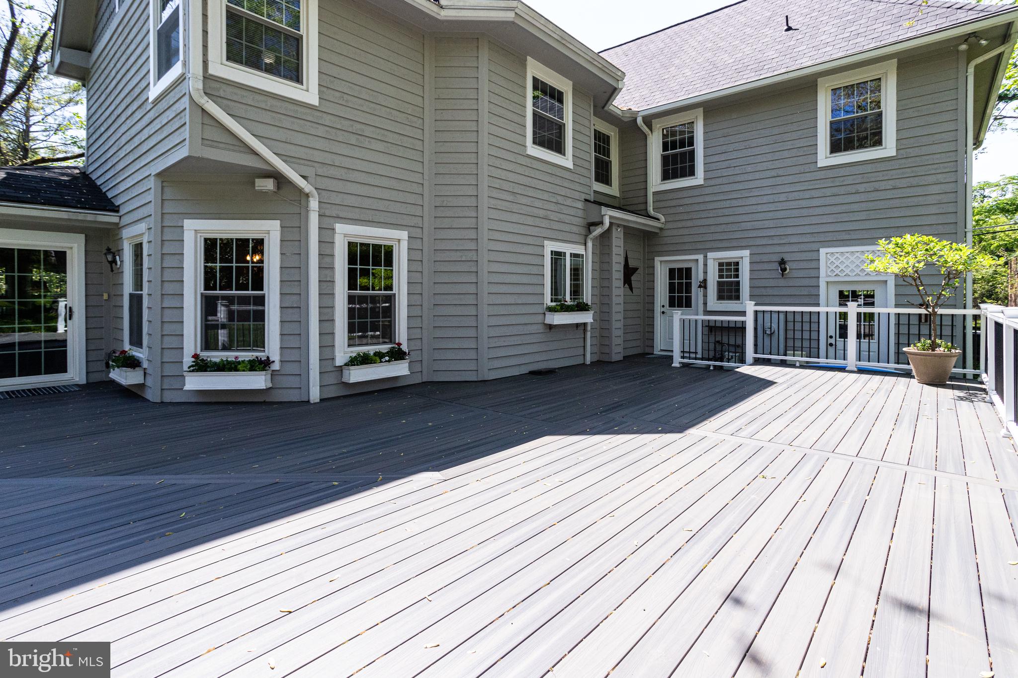 1017 Turkey Run Road McLean, VA 22101 - Photo 50 of 57 Deck