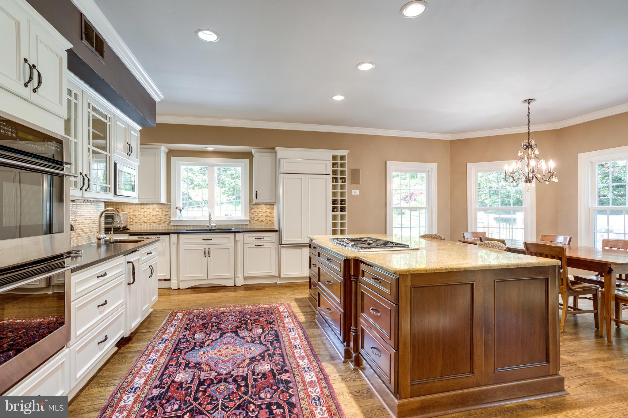 1017 Turkey Run Road McLean, VA 22101 - Photo 7 of 57 Kitchen
