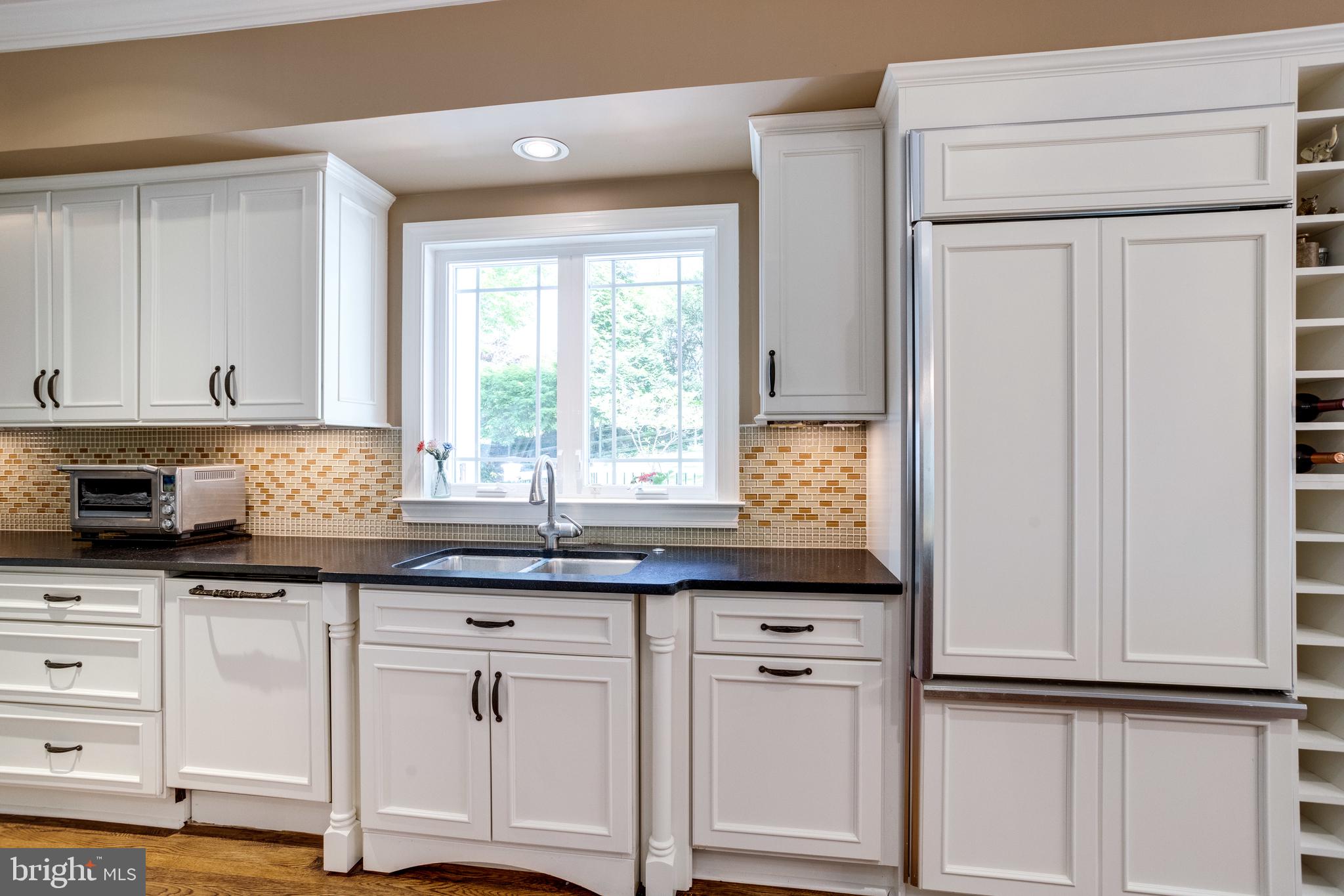 1017 Turkey Run Road McLean, VA 22101 - Photo 9 of 57 Kitchen