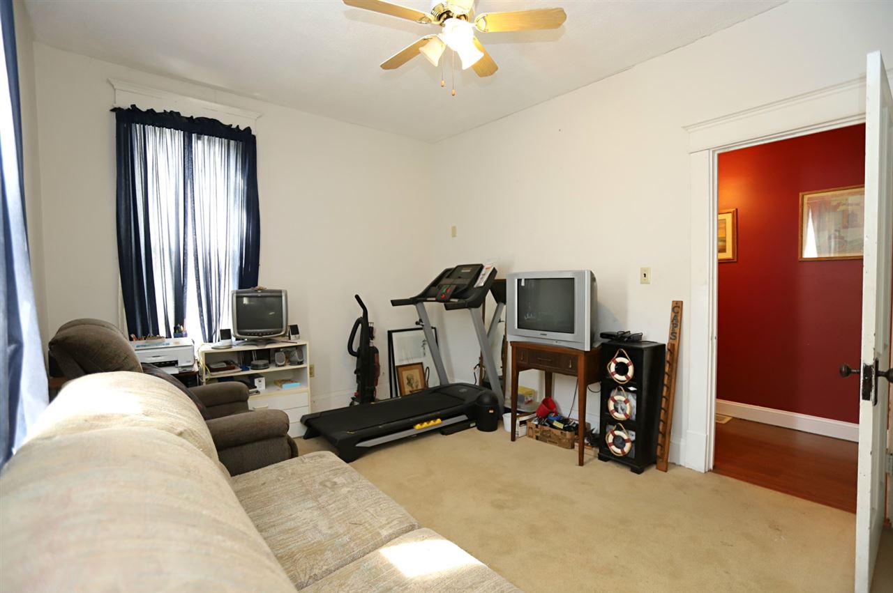 440 Walnut Street Elberfeld, IN 47613 - Photo 12 of 23 Gallery Image 12