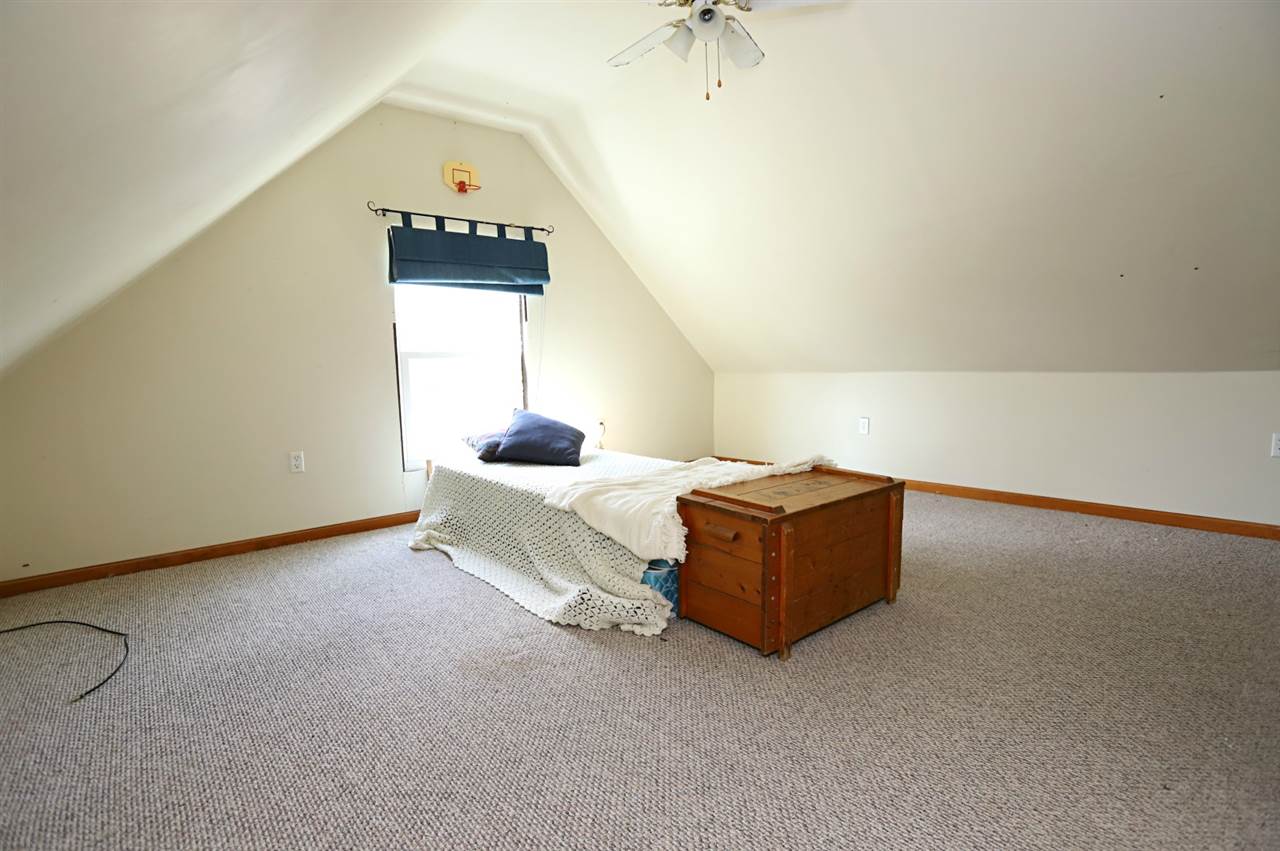 440 Walnut Street Elberfeld, IN 47613 - Photo 13 of 23 Gallery Image 13