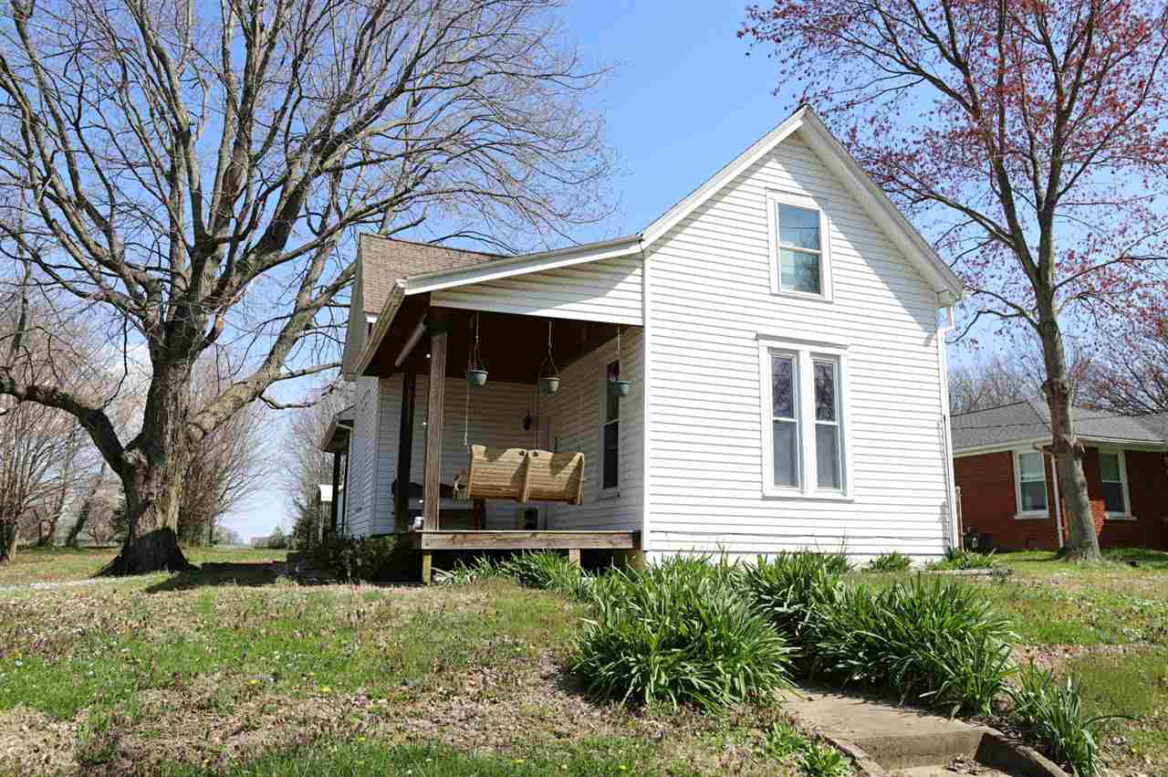 440 Walnut Street Elberfeld, IN 47613 - Photo 3 of 23 Gallery Image 3