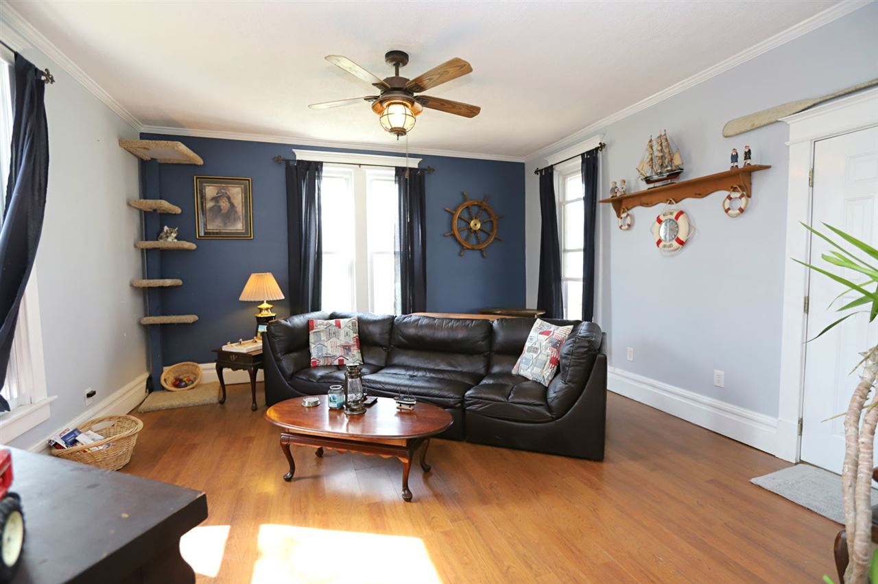 440 Walnut Street Elberfeld, IN 47613 - Photo 4 of 23 Gallery Image 4