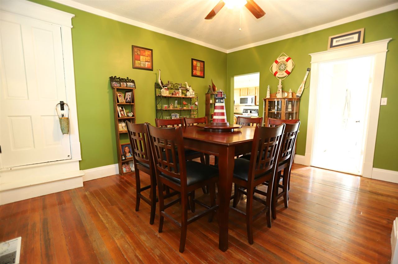 440 Walnut Street Elberfeld, IN 47613 - Photo 6 of 23 Gallery Image 6