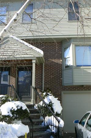 60 Maple Street, Unit B Canton, MA 02021 - Photo 1 of 1 Gallery Image 1