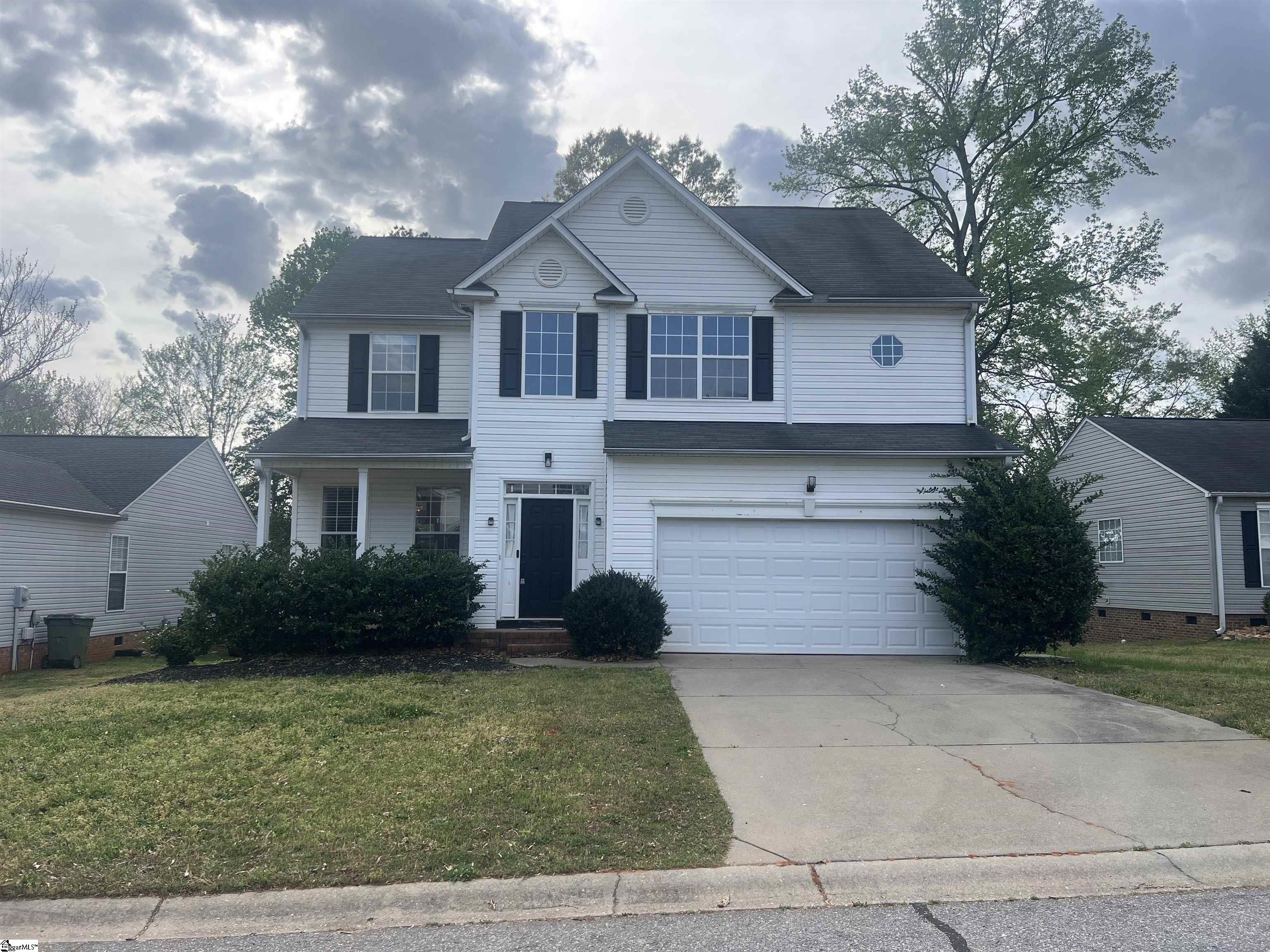 522 Peach Grove Place Mauldin, SC 29662 - Photo 1 of 36 Nice front yard, but fantastic back yard with pond.