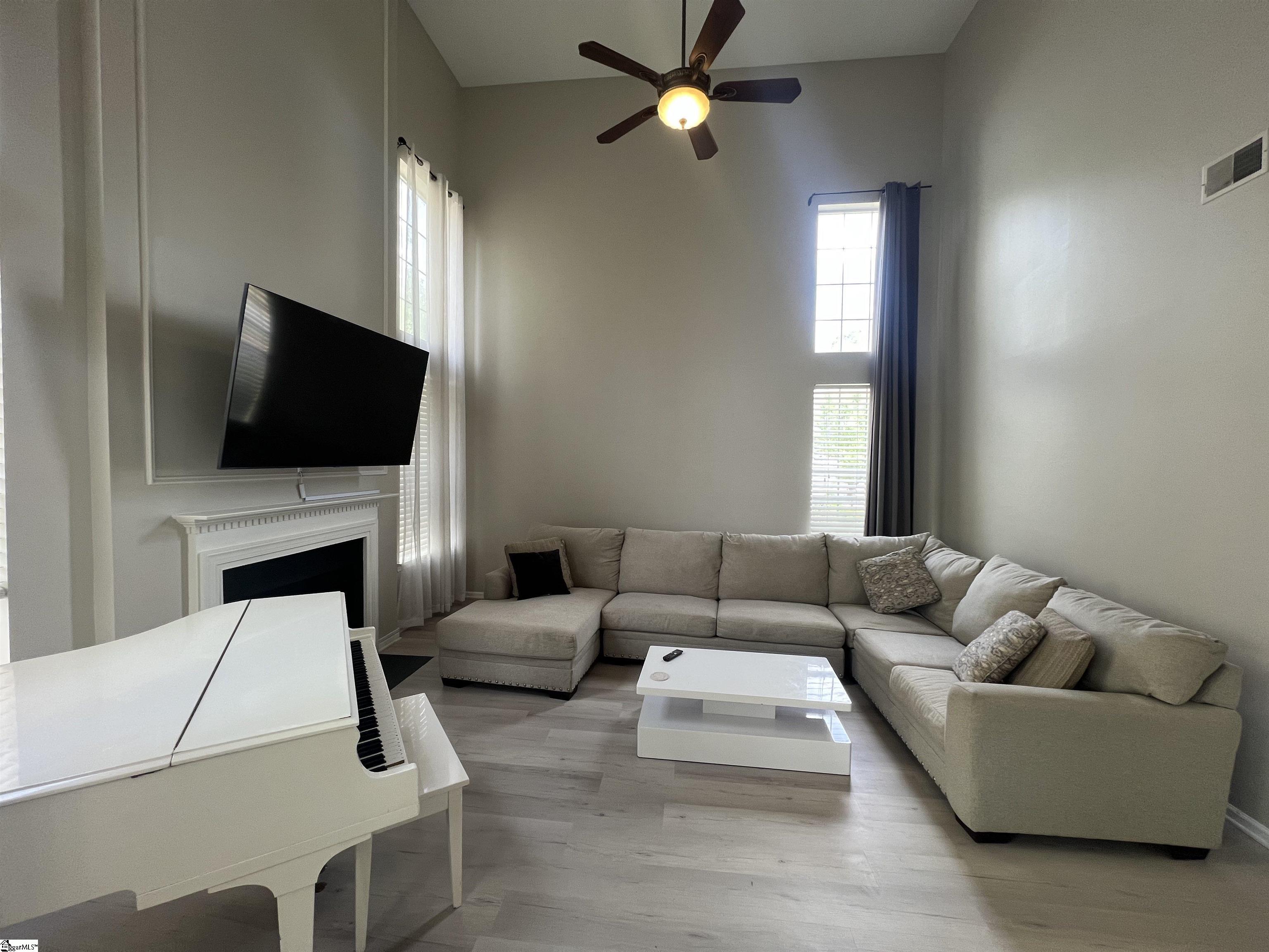 522 Peach Grove Place Mauldin, SC 29662 - Photo 14 of 36 If you would like furniture to stay it is possible...let's talk deets.