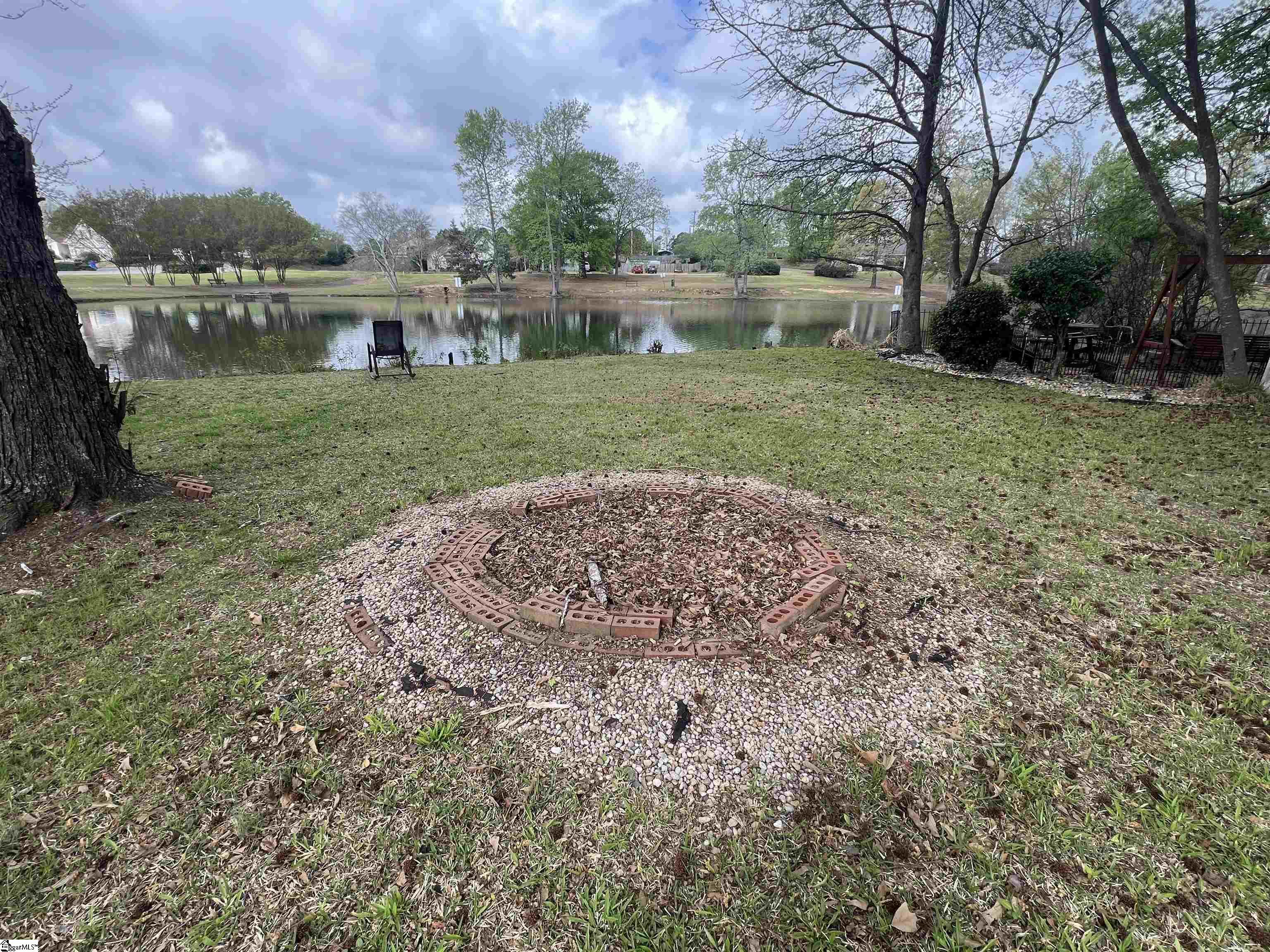 522 Peach Grove Place Mauldin, SC 29662 - Photo 35 of 36 enjoy some s'mores with the neighbors.