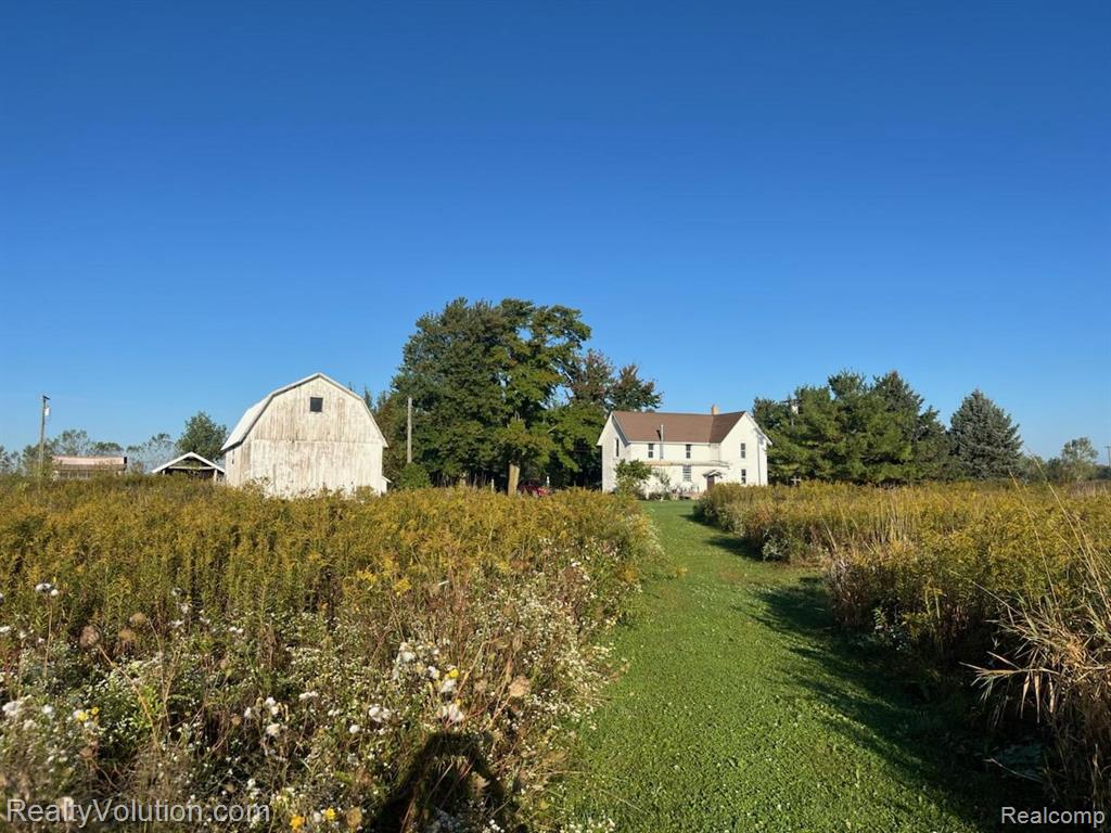 6390 Cade Road Imlay City, MI 48444 - Photo 7 of 22 Gallery Image 7