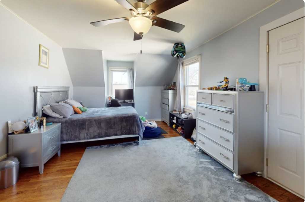 423 South Main Street Montgomery, IL 60538 - Photo 3 of 18