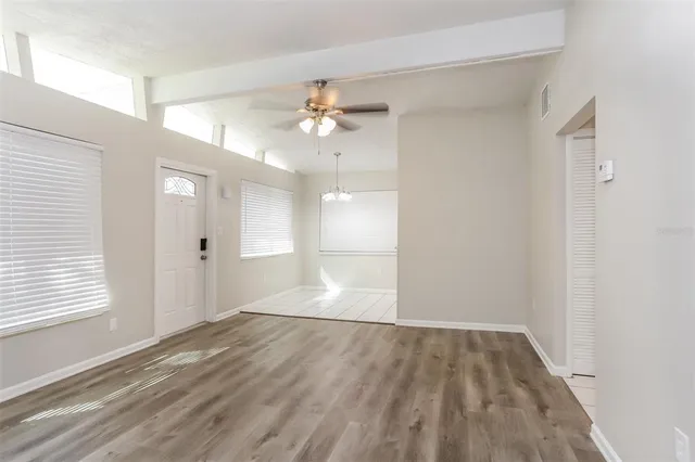 $2,200 | 3759 St Charles Circle, Sarasota, FL 34233