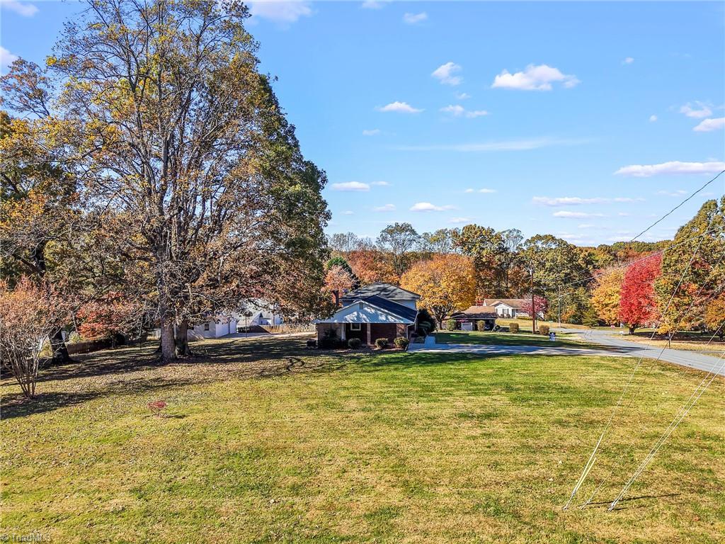 280 Brittany Road Rural Hall, NC 27045 - Photo 8 of 50 Gallery Image 8