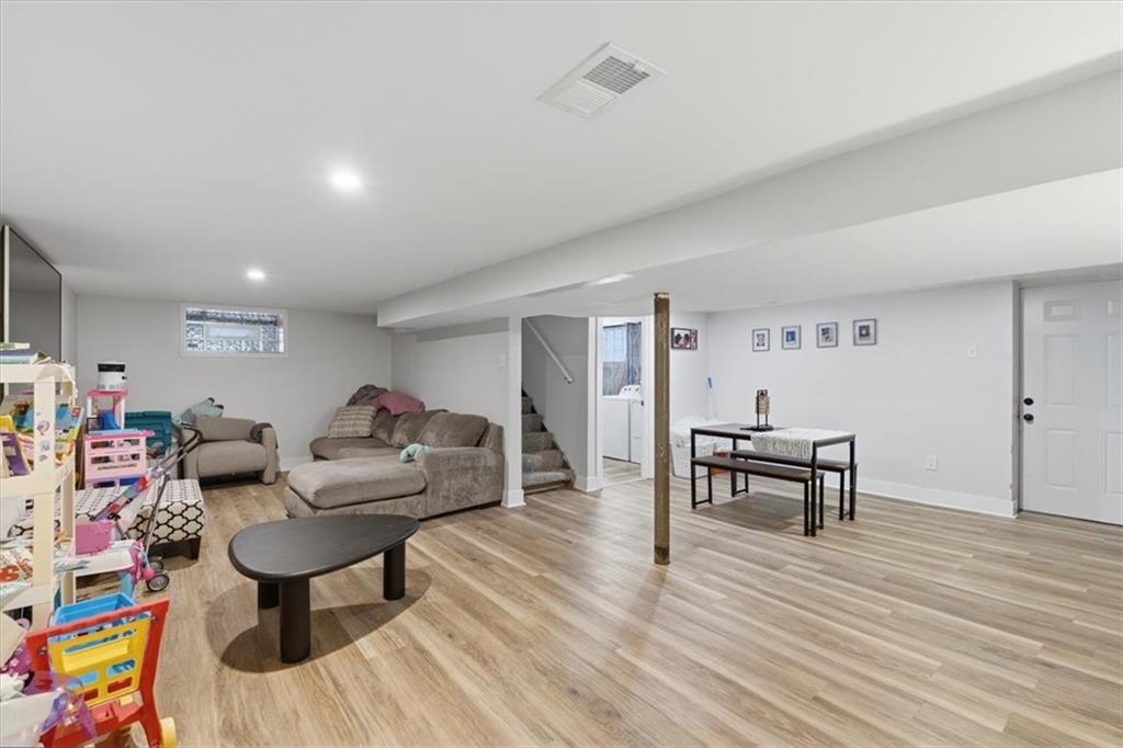 2017 Hulton Road Verona, PA 15147 - Photo 25 of 36