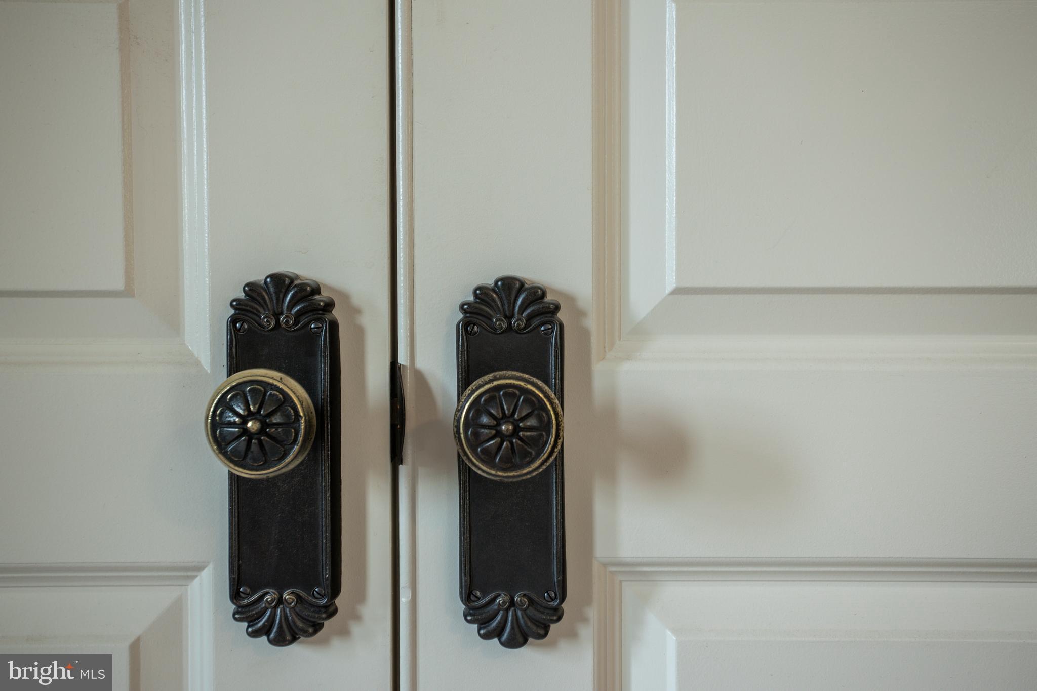 317 Aaron Mountain Road Castleton, VA 22716 - Photo 23 of 65 Example of detailing