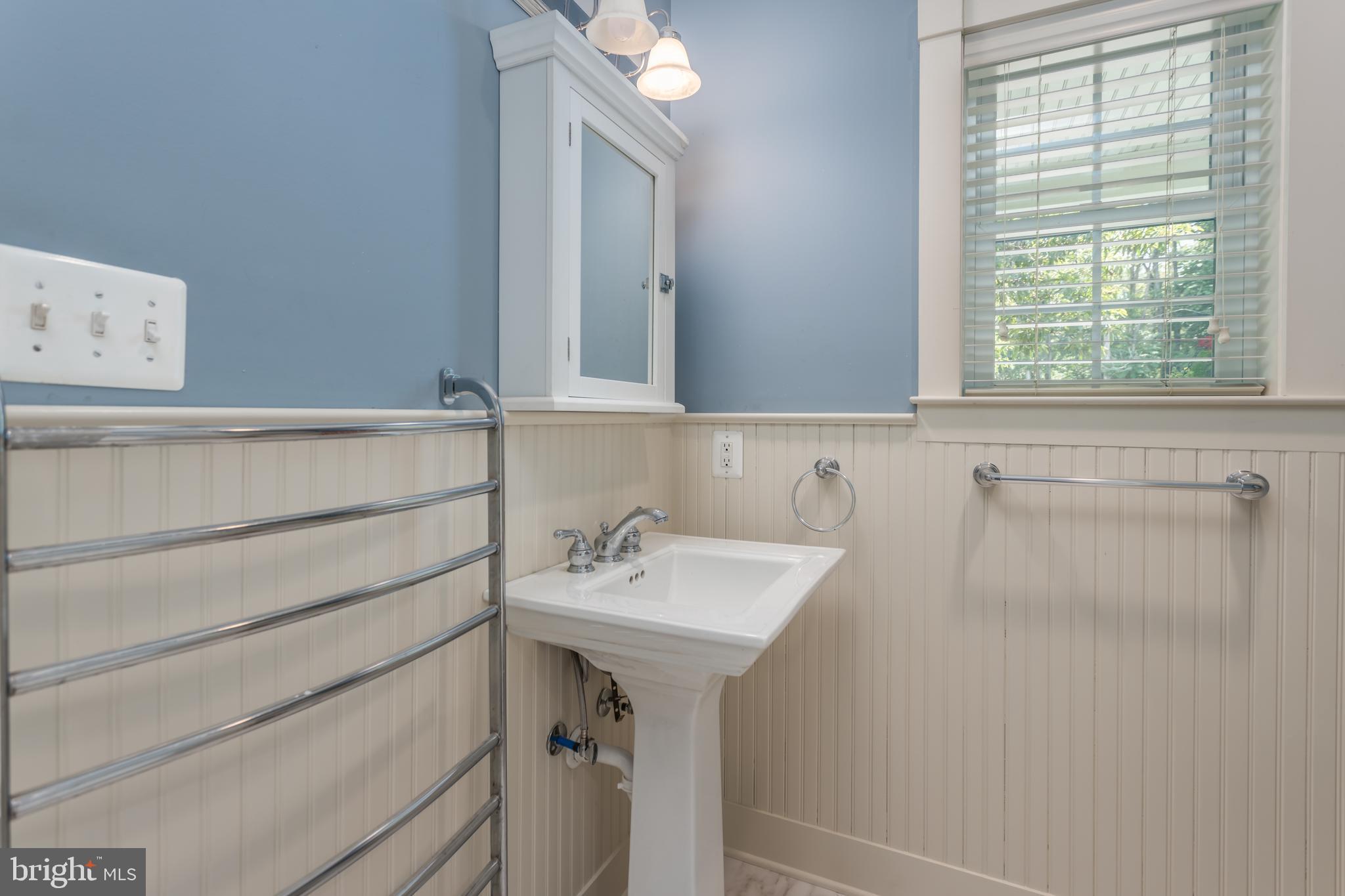 317 Aaron Mountain Road Castleton, VA 22716 - Photo 29 of 65 Guest Room Bath with heated towel rack