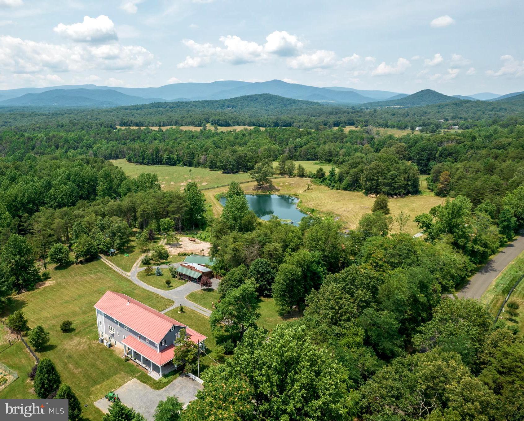 317 Aaron Mountain Road Castleton, VA 22716 - Photo 5 of 65 Park like setting