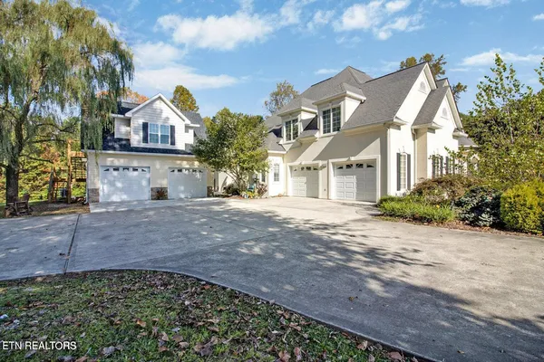 $1,184,000 | 156 Morgan Fields Drive, Wartburg, TN 37887