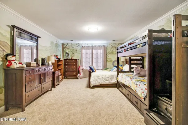 $1,184,000 | 156 Morgan Fields Drive, Wartburg, TN 37887