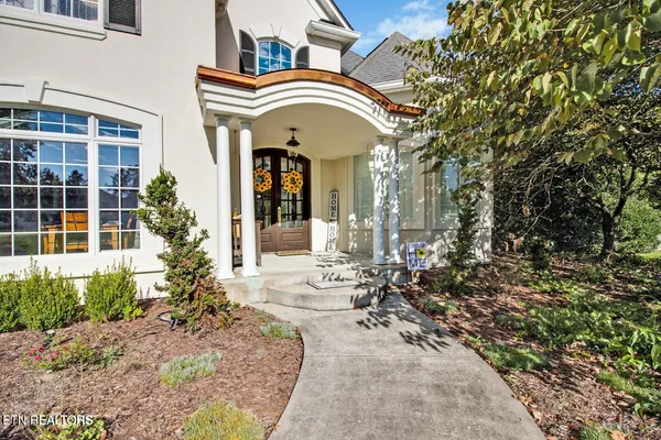 $1,184,000 | 156 Morgan Fields Drive, Wartburg, TN 37887