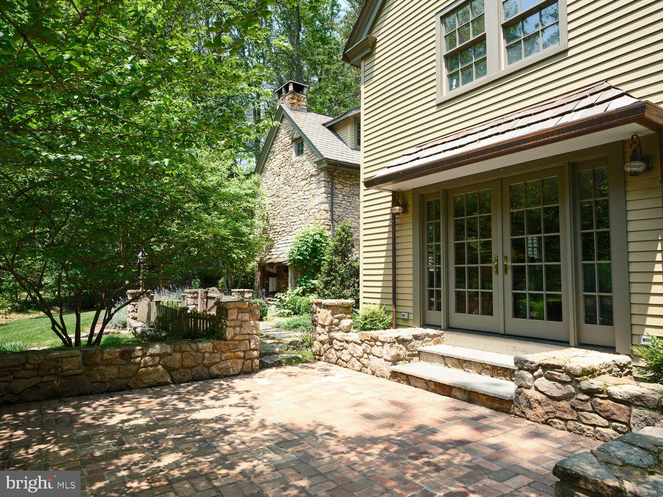5960 Honey Hollow Road Doylestown, PA 18902 - Photo 7 of 58