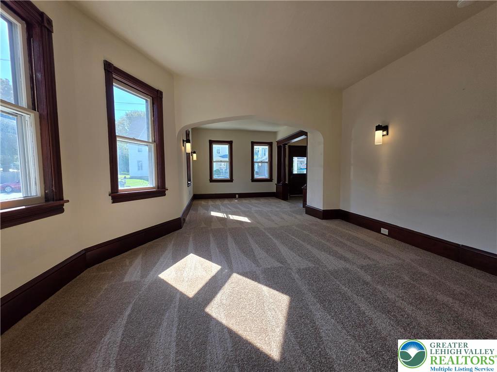 169 South Whitfield Street Nazareth, PA 18064 - Photo 11 of 35