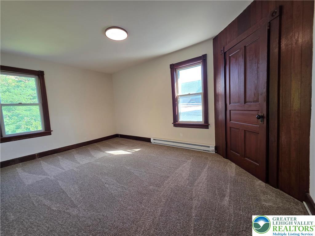 169 South Whitfield Street Nazareth, PA 18064 - Photo 19 of 35