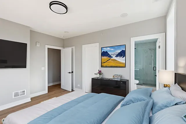 $469,000 | 2718 Budd Street, Unit 2S, River Grove, IL 60171