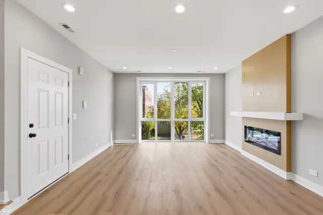 $469,000 | 2718 Budd Street, Unit 2S, River Grove, IL 60171