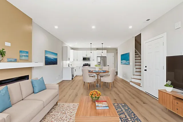 $469,000 | 2718 Budd Street, Unit 2S, River Grove, IL 60171