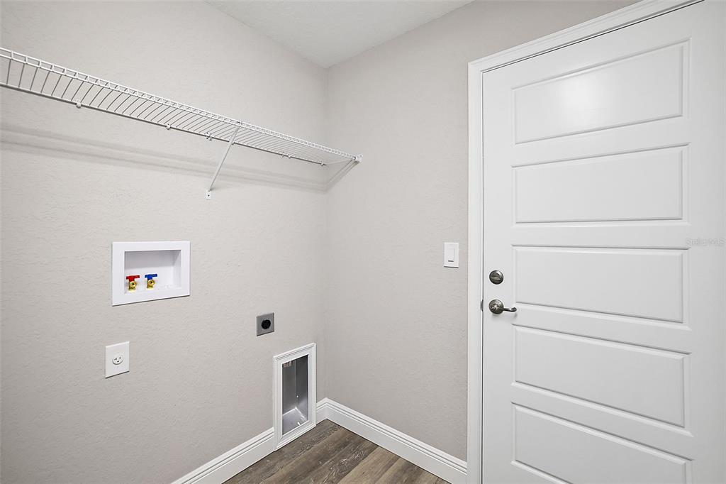 84 Pecan Run Ocala, FL 34472 - Photo 24 of 24 a view of an empty walk in closet